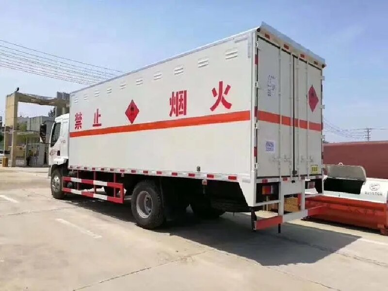 蘇州到文山壯族苗族自治州危險(xiǎn)品運(yùn)輸