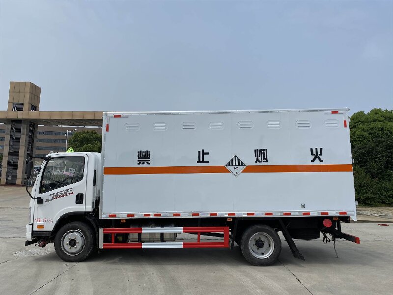 蘇州到大理白族自治州危險(xiǎn)品運(yùn)輸